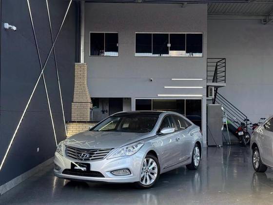 HYUNDAI AZERA 3.0 MPFI GLS V6 24V GASOLINA 4P AUTOMÁTICO HYUNDAI AZERA 3.0 MPFI GLS V6 24V GASOLINA 4P AUTOMÁTICO